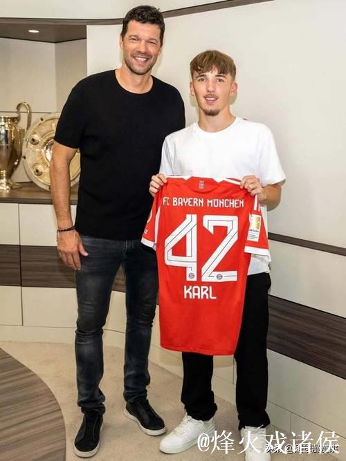 拜仁捡到宝!17岁欧冠三连击,打破姆巴佩纪录 3 拜仁捡到宝!17岁欧冠三连击,打破姆巴佩纪录 3