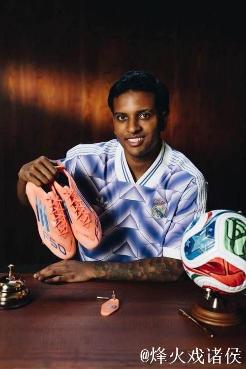 【早报】互捅局!本赛季英超最有流量一集! 【早报】互捅局!本赛季英超最有流量一集!